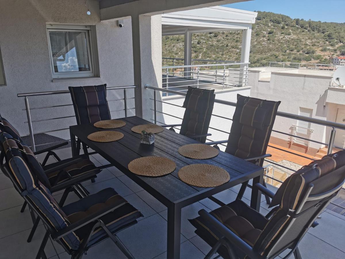 Luxury Apartment Prestige Villa Bellevue Vis Exteriér fotografie