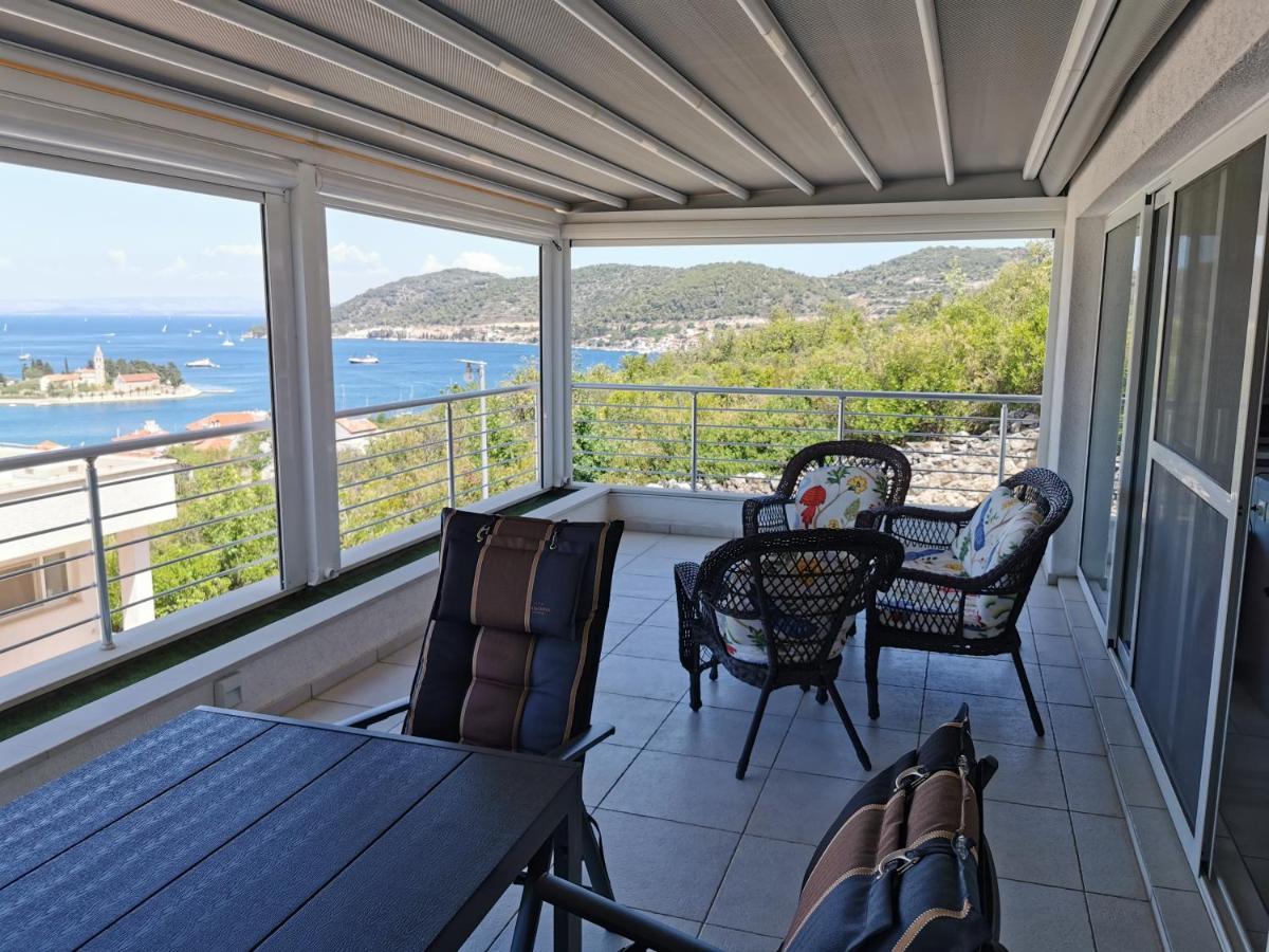 Luxury Apartment Prestige Villa Bellevue Vis Exteriér fotografie