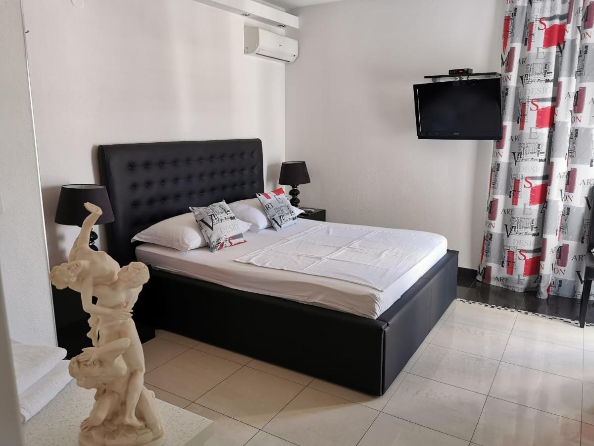 Luxury Apartment Prestige Villa Bellevue Vis Exteriér fotografie